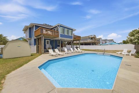 Private Pool Area