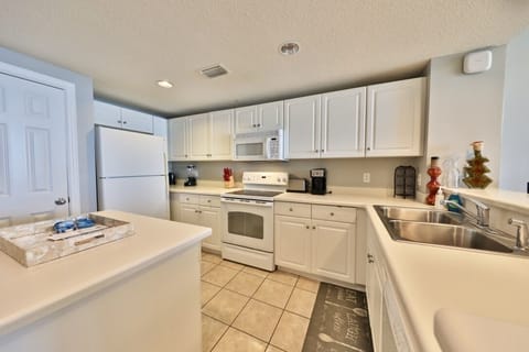 Large fully equipped kitchen
