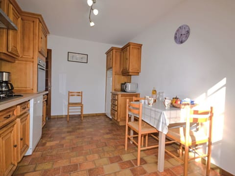 Flooring, Furniture, Cabinetry, Wood, Floor, Interior Design, Kitchen, Countertop, Cupboard, Major Appliance