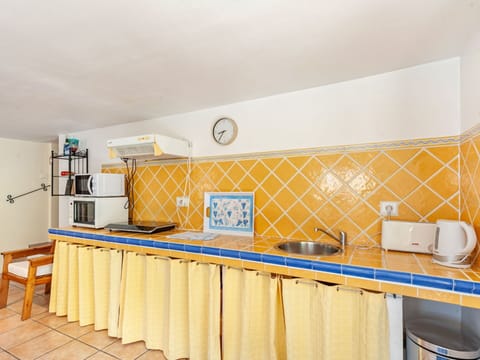 Building, Cabinetry, Countertop, Orange, Wood, Kitchen, Interior Design, Tap, House, Floor