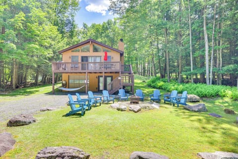 Lake Ariel Vacation Rental | 4BR | 2BA | Stairs Required | 2,100 Sq Ft