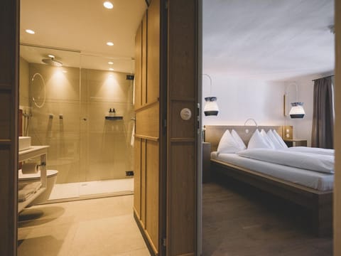 Double room "small" - non refundable rate - arthotel Blaue Gans House in Salzburg