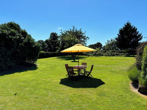 The Cottage - gardens