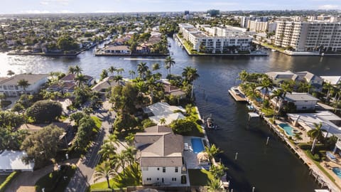 2 properties from Intracoastal