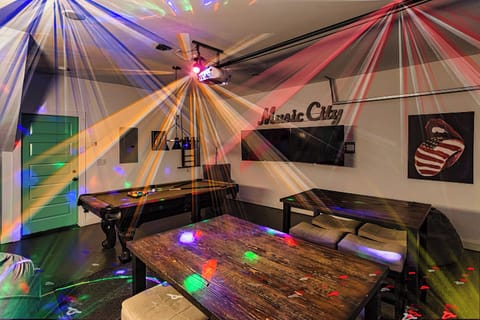 Game/Entertainment Room