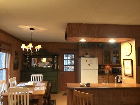 Kitchen/dining room