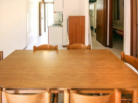 Furniture, Room, Floor, Property, Table, Wood Stain, Hardwood, Countertop, Wood, Plywood