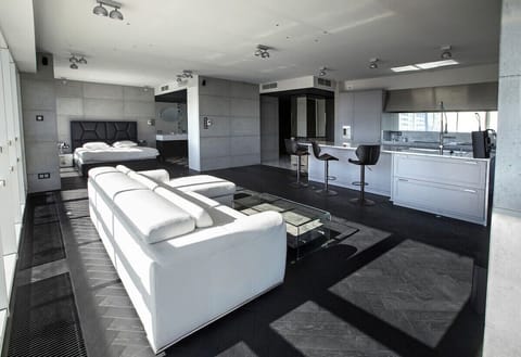 Open Plan with a massive balcony overlooking the city SSE facing for sun 75inch 
