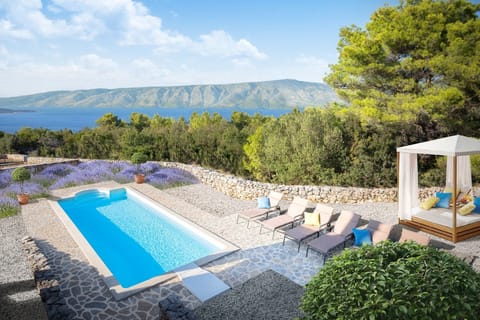 Villa Susanna - private pool, garden, sea view