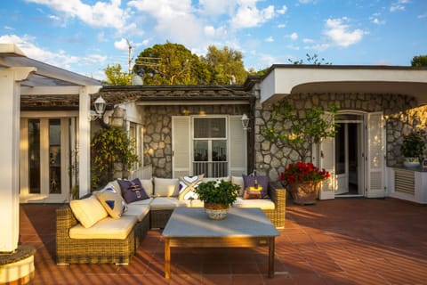 Front view of terrace