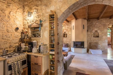 Kitchen with livingroom in the background