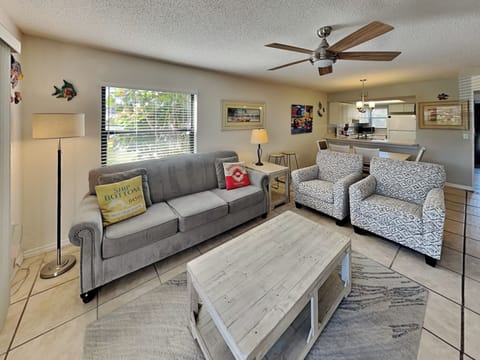 Welcome To Ocean Village R11