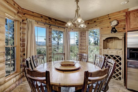Dining Area - Seating For 8 - First Floor