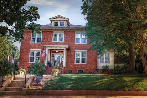 Front View | Main House| Street View