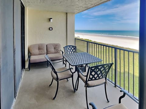 Welcome to Sand Dollar II 207