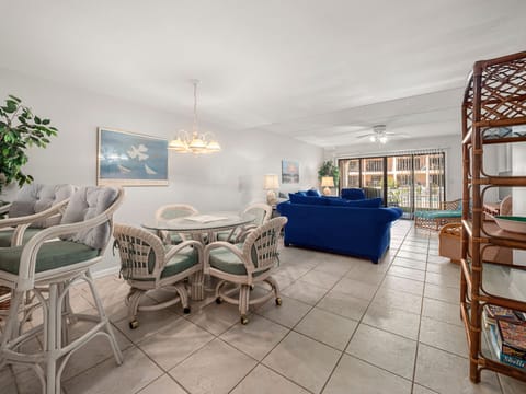 Welcome to Sea Place 14158