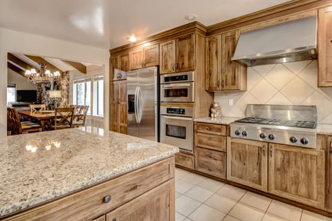 Full Kitchen - Stainless Appliances - First Floor, Main Floor