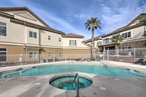 Bullhead City Vacation Rental | 4BR | 3BA | Stairs Required | 2,200 Sq Ft