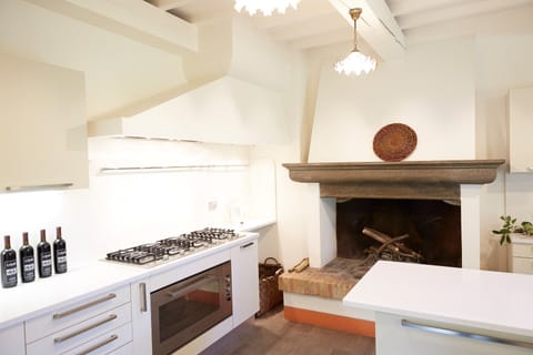 Property, Room, Interior Design, Furniture, Building, Countertop, Kitchen, House, Real Estate, Floor