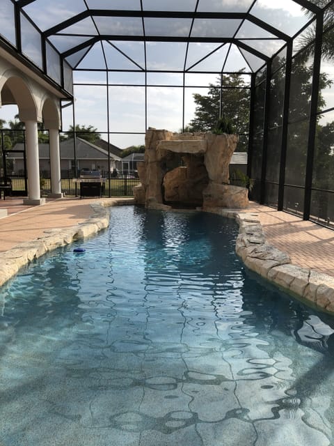 Outdoor oasis - zero entry pool, spa and grotto