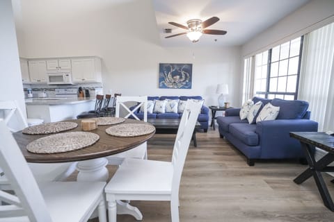 Horizon South Condo Rental 55-303