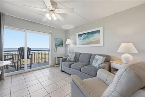 Condo 216