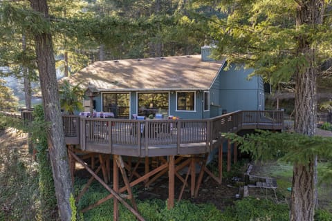 Rogue Retreat Deck