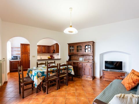 Interior Design, Flooring, Furniture, Ceiling, Floor, Room, Cabinetry, Lighting, Apartment, Kitchen & Dining Room Table