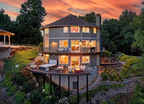 Welcome to Skytop Chalet!