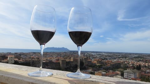 It's   aperitiv time!