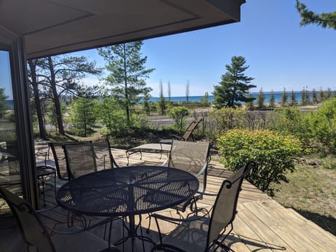 Another shot of the deck.