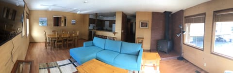 Spacious living room and dining room - perfect for large groups and families