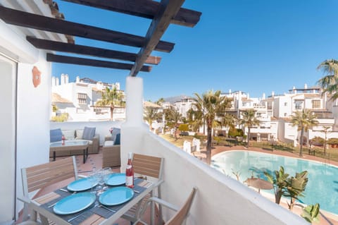 Private terrace in Las Adelfas rental