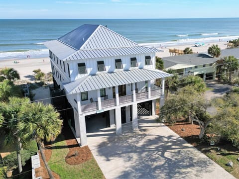 Over Easy at Litchfield Beach