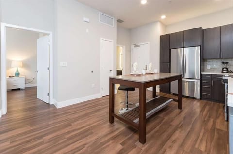 Sunnyvale/Mountain View/Cupertino Mountain View 1 Bedroom Dining Room