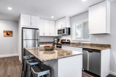 Complete Kitchen