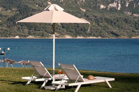 Armikes Beachfront Suite 1 Afionas Sunbeds