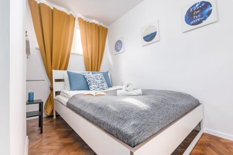 Comfortable bedroom with a double bed.