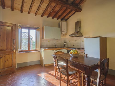 Property, Cabinetry, Furniture, Table, Wood, Chair, Interior Design, Architecture, Kitchen