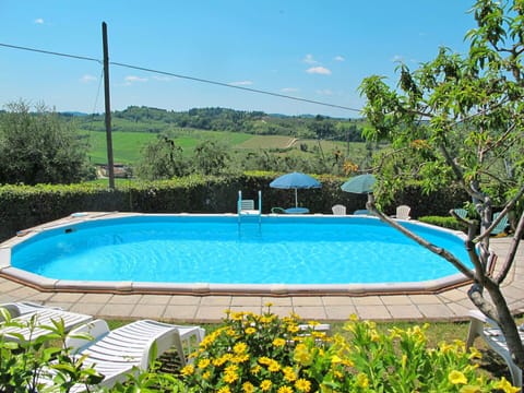 Swimming Pool, Property, Leisure, Real Estate, Vacation, House, Tree, Villa, Building, Resort