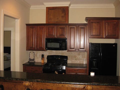 2nd kitchen - lower level