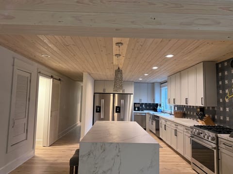 Large kitchen island seats 3