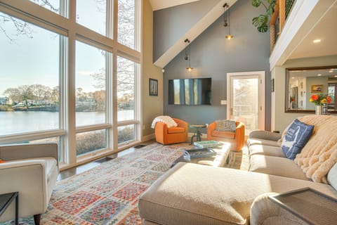 Hyannis Vacation Rental | 4BR | 3BA | 2,200 Sq Ft | Stairs Required