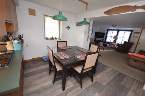 Dining area. - Dining area.