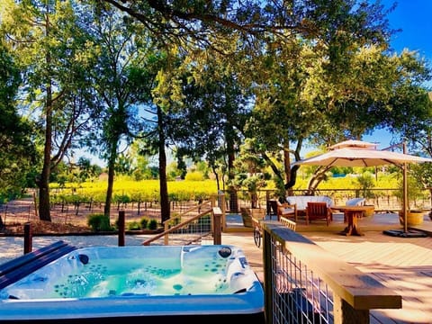 View of hot tub overlooking terrace vineyards, oak trees and gardens - Privacy! 