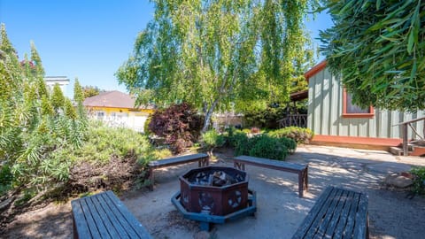 This historic property offers wonderful outdoor spaces for your group to gather, enjoy peaceful evenings under the stars surrounded by lush garden greenery and the open sky.