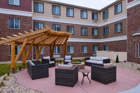 Experience the picturesque atmosphere at this amazing property.