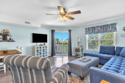 Living Area - Northwest