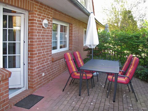 Furniture, Property, Building, Plant, Window, Table, Wood, Chair, House, Outdoor Furniture