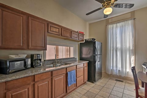 Kitchen | 2 Drip Coffee Makers | Blender | Cooking Basics